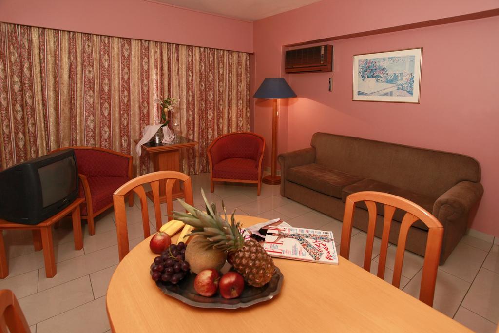 Jasmine Hotel Apartments Limisso Esterno foto