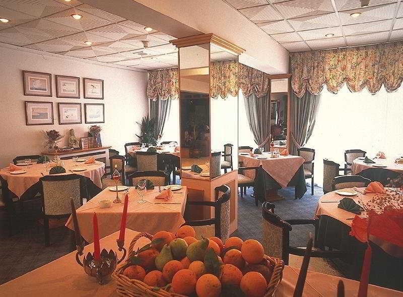 Jasmine Hotel Apartments Limisso Esterno foto